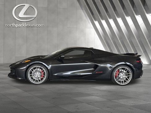 Used 2024 Chevrolet Corvette Z06 w/ Stealth Interior Trim Package RWD image 1