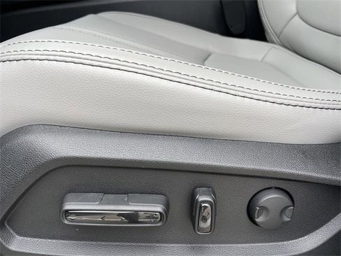 New 2025 Honda Pilot Touring image 26