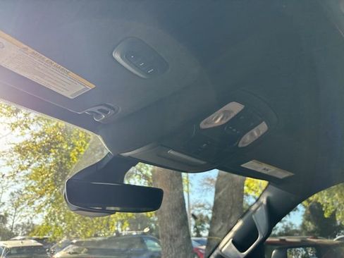 Used 2021 RAM 1500 Big Horn image 13