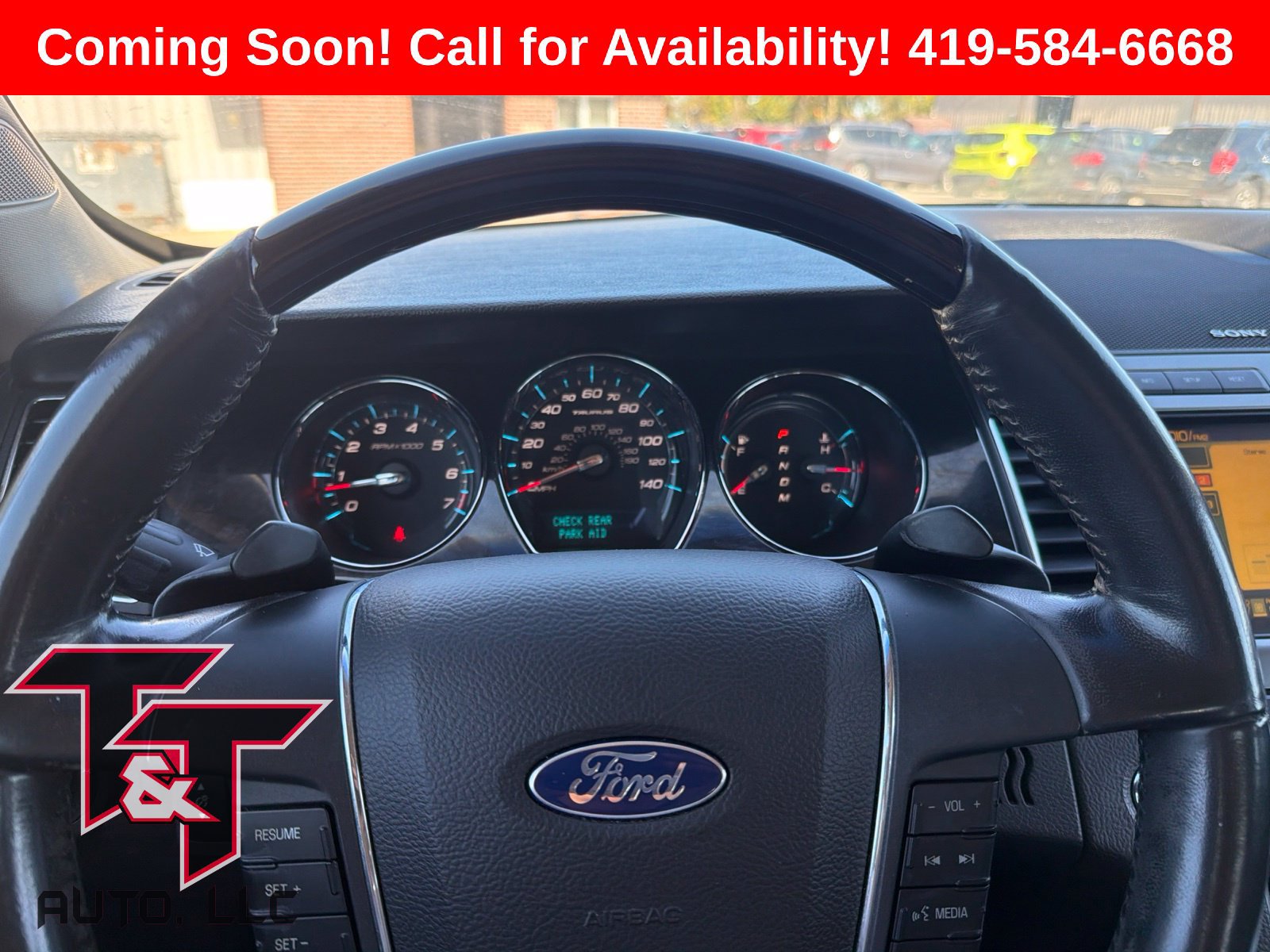 Used 2010 Ford Taurus Limited FWD image 10