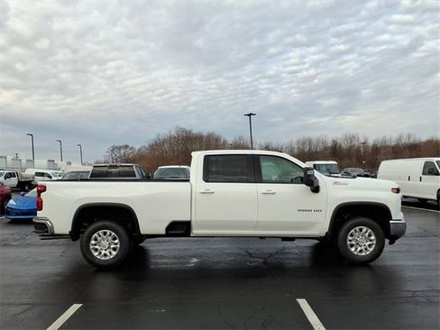 New 2026 Chevrolet Silverado 3500 LT w/ All Star Edition image 2
