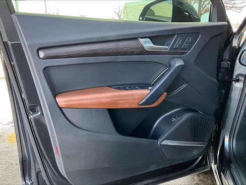 Used 2020 Audi Q5 Prestige image 21