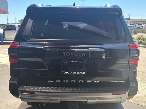 New 2026 Toyota 4Runner Limited AWD/4WD image 5