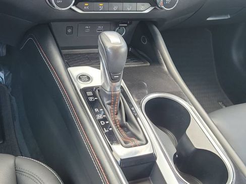 Used 2023 Nissan Altima 2.5 SR w/ SR Premium Package FWD image 21