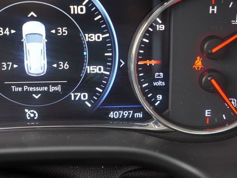 Certified 2023 GMC Acadia Denali w/ Denali Ultimate Package image 39