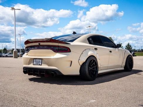 Used 2016 Dodge Charger SRT Hellcat w/ Harman/Kardon Audio Group RWD image 7