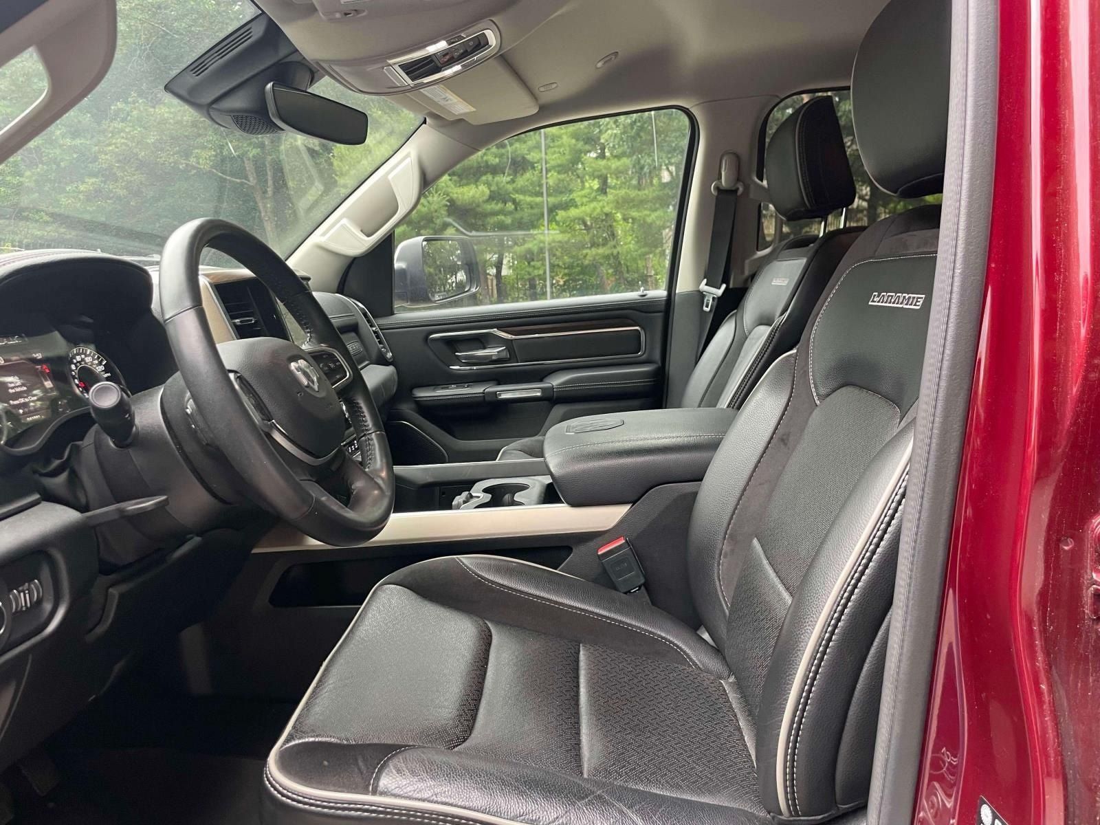 Used 2022 RAM 1500 Laramie AWD/4WD image 15