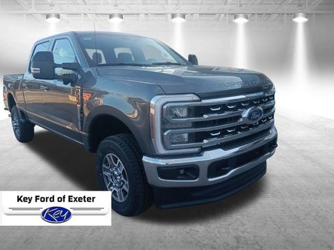 New 2026 Ford F350 Lariat w/ FX4 Off-Road Package image 2