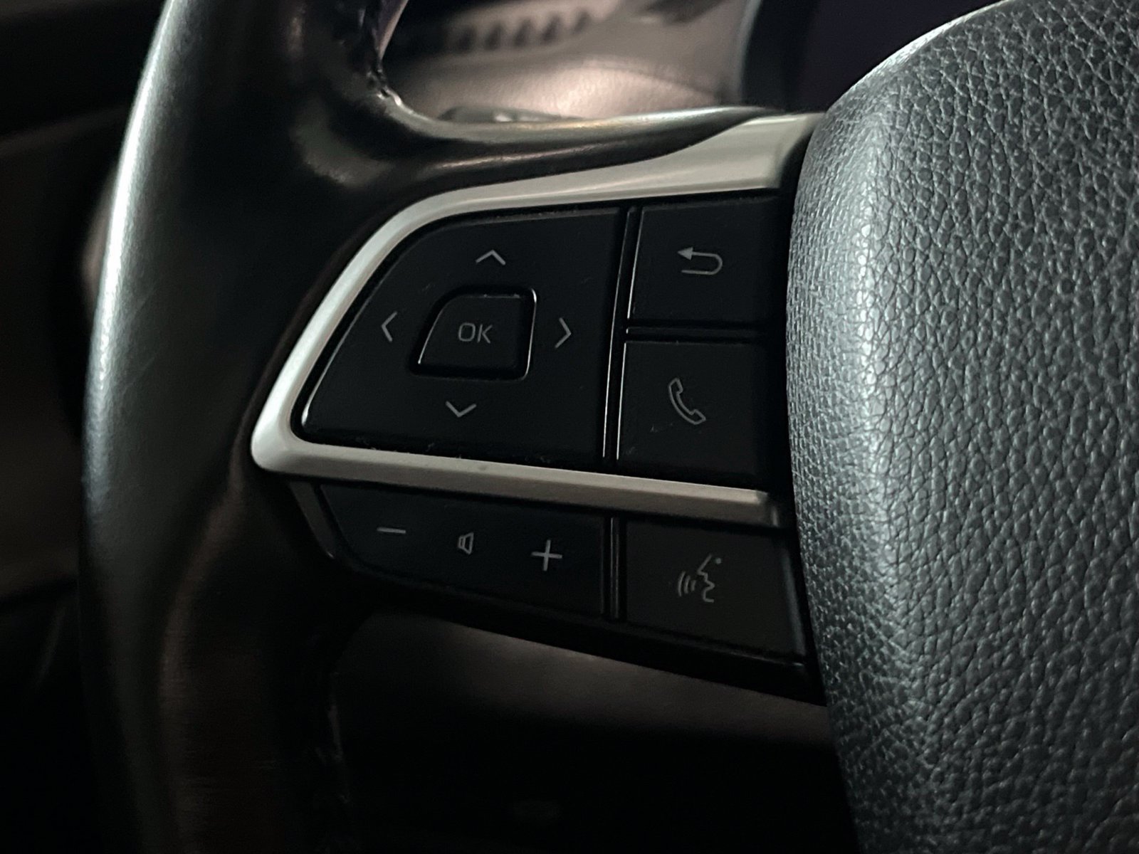 Used 2024 Toyota Grand Highlander AWD image 32