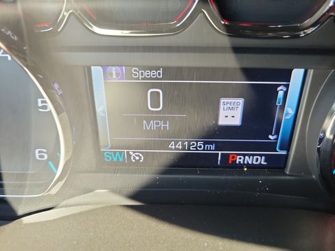 Used 2019 Chevrolet Tahoe LT image 30