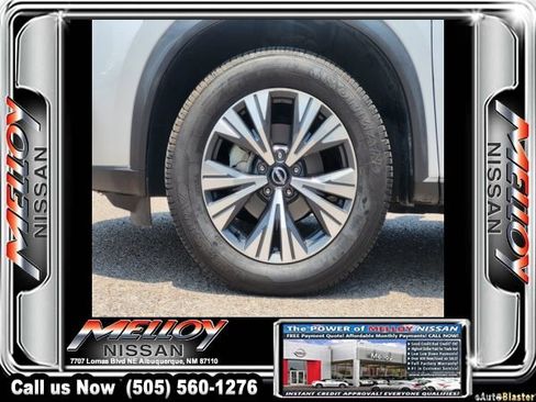 Certified 2023 Nissan Rogue SV FWD image 10