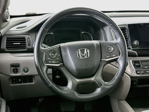 Used 2019 Honda Pilot EX-L image 18
