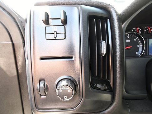Used 2019 Chevrolet Silverado 2500 W/T w/ WT Convenience Package RWD image 13