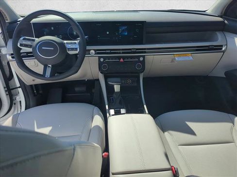 Certified 2025 Hyundai Tucson SEL image 18