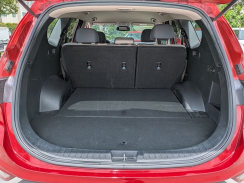Used 2020 Hyundai Santa Fe SEL FWD image 11