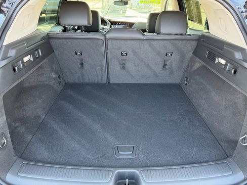 Used 2022 Buick Envision Preferred image 24