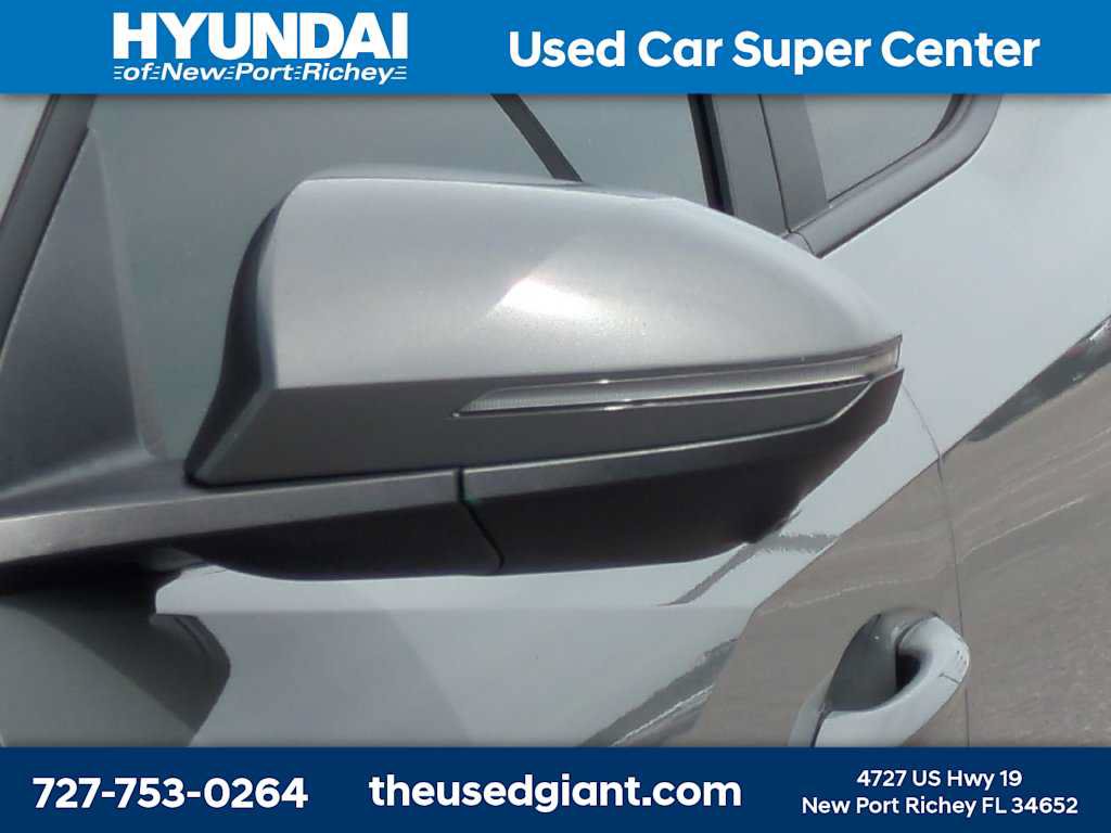 Certified 2025 Hyundai Santa Cruz Limited AWD/4WD image 11