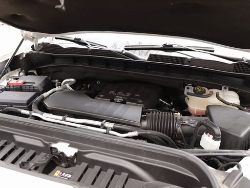 Used 2022 GMC Sierra 1500 Elevation image 32