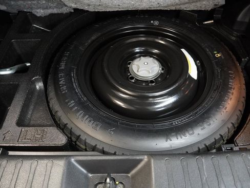 Used 2016 Nissan Juke S image 10