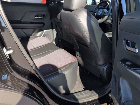 New 2026 Nissan Kicks SR w/ Cold Weather Package AWD/4WD image 18