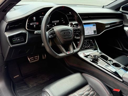 Used 2022 Audi RS 6 AWD/4WD image 4