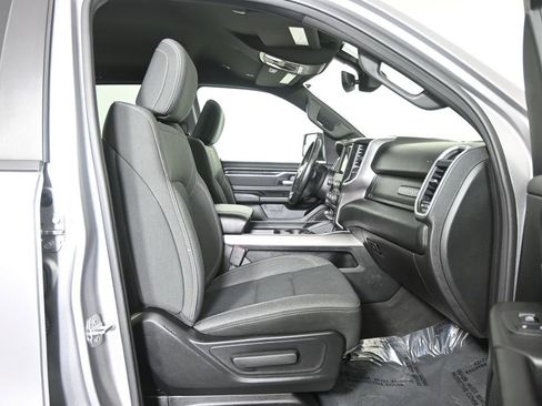 Used 2021 RAM 1500 Big Horn image 14