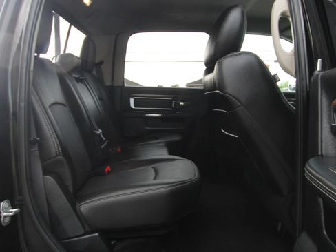 Used 2015 RAM 2500 Laramie AWD/4WD image 12