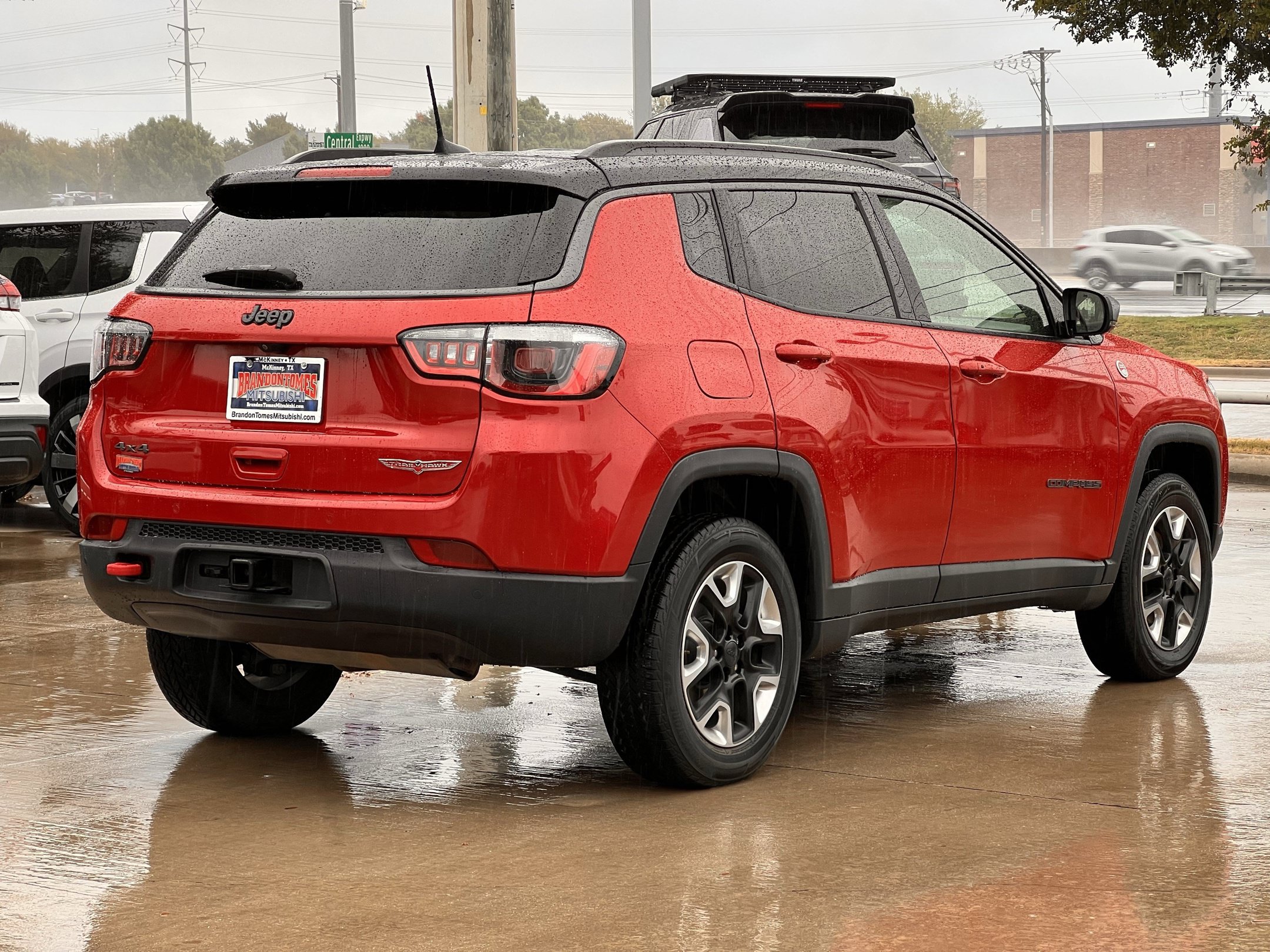 Used 2018 Jeep Compass Trailhawk w/ Leather Interior Group AWD/4WD image 4