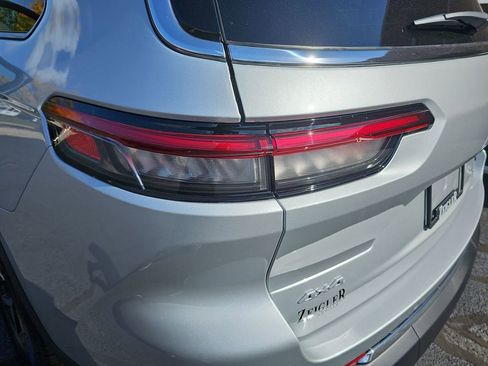 New 2025 Jeep Grand Cherokee L Limited w/ Trailer Tow Package image 35