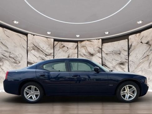 Used 2006 Dodge Charger R/T w/ Convenience Group II RWD image 4