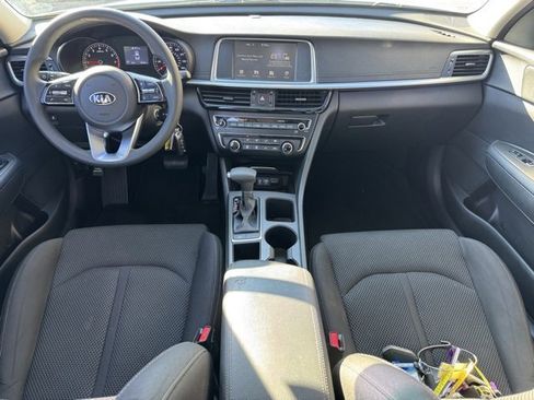 Certified 2020 Kia Optima LX image 12