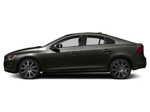 Used 2015 Volvo S60 T5 Platinum image 3