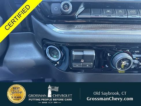 Used 2025 Chevrolet Silverado 1500 LT Trail Boss w/ Protection Package AWD/4WD image 16