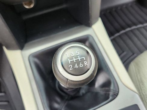 Used 2011 Subaru Outback 2.5i Premium image 33