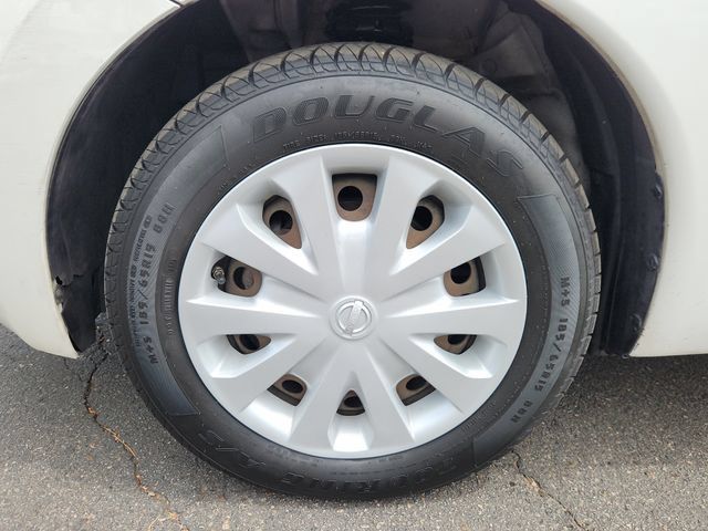 Used 2014 Nissan Versa Note SV FWD image 16