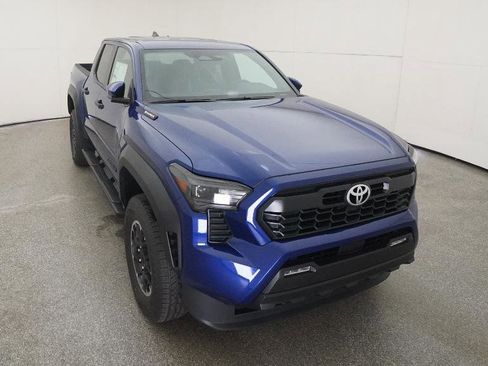 New 2025 Toyota Tacoma TRD Off-Road AWD/4WD image 23