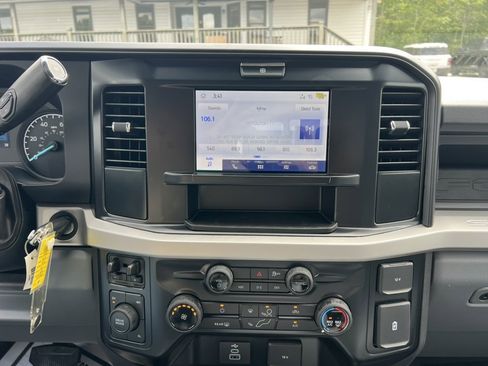 New 2025 Ford F450 XL w/ XL Chrome Package image 20