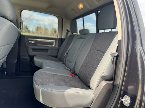 Used 2018 RAM 1500 Big Horn AWD/4WD image 28