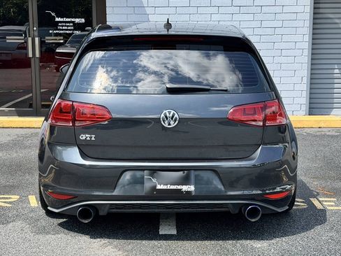 Used 2015 Volkswagen GTI SE FWD image 6