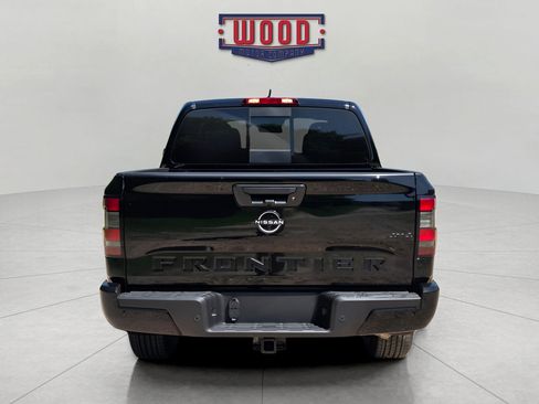 New 2026 Nissan Frontier SV w/ SV Convenience Package AWD/4WD image 3