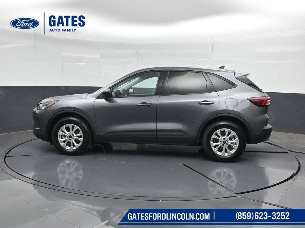 Used 2025 Ford Escape Active AWD/4WD image 7