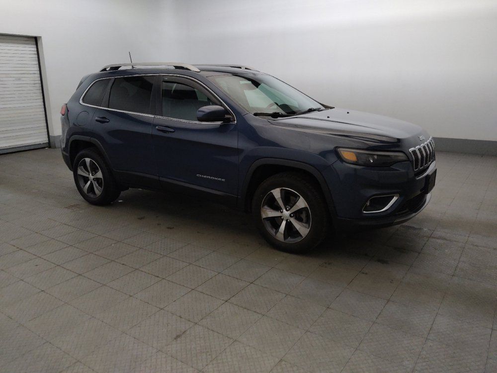 Used 2019 Jeep Cherokee Limited w/ Trailer Tow Group AWD/4WD image 11