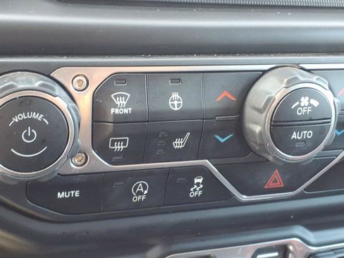 Used 2020 Jeep Wrangler Unlimited Sport AWD/4WD image 18