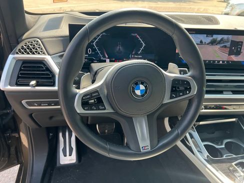 Used 2024 BMW X7 xDrive40i w/ Executive Package AWD/4WD image 11