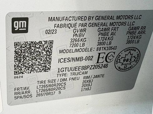 Certified 2023 GMC Sierra 1500 AT4 w/ Technology Package AWD/4WD image 22