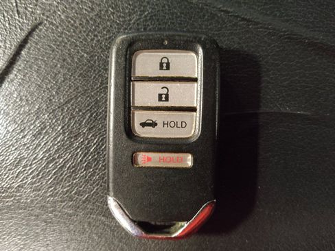 Used 2018 Honda Accord Sport image 32