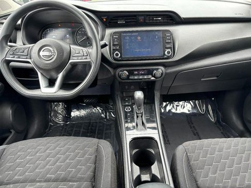 Used 2022 Nissan Kicks SV FWD image 12
