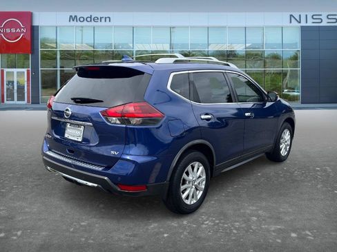 Used 2019 Nissan Rogue SV FWD image 5
