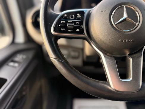 Used 2022 Mercedes-Benz Sprinter 2500 image 16