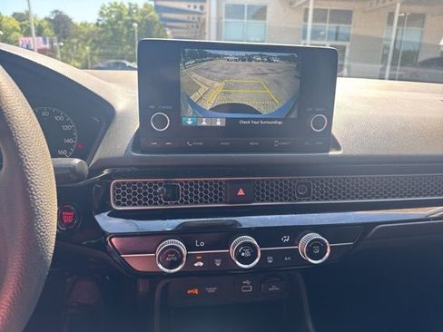 Used 2022 Honda Civic LX image 18